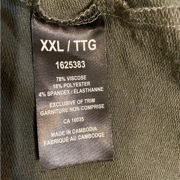 CATHERINE MALANDRINO Green Abstract Floral Long Sleeved Top!!! - Picture 6 of 10